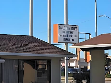 Buckboard Motel