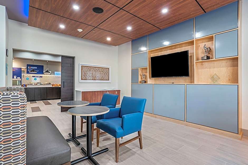 Holiday Inn Express Hotel & Suites Van Buren-Fort Smith Area By IHG