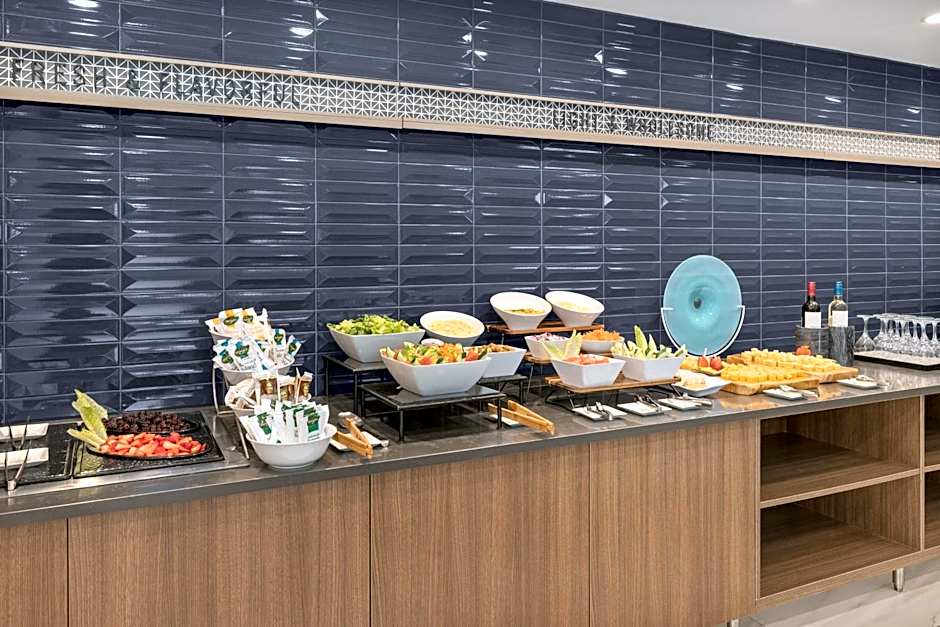 Homewood Suites by Hilton Downers Grove Chicago, IL
