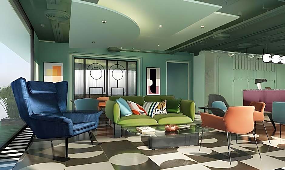 The Quarter Ratchathewi  by UHG