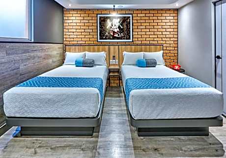Superior Double Room with Two Double Beds
