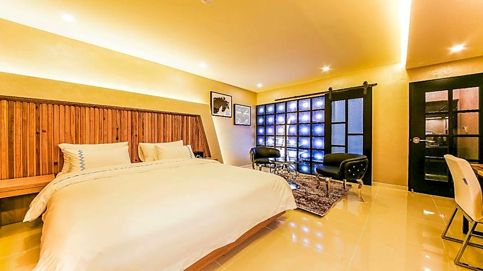 Jeonju Lime Hotel