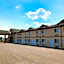 Super 8 by Wyndham Kindersley