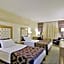 Tugcu Hotel Select