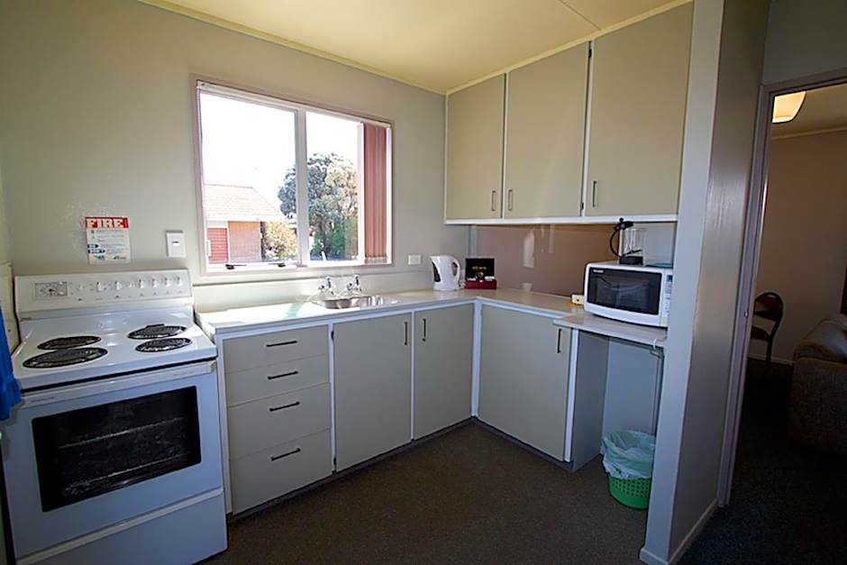 252 Beachside Motels & Holiday Park