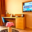 The House Hotel Al Khiran