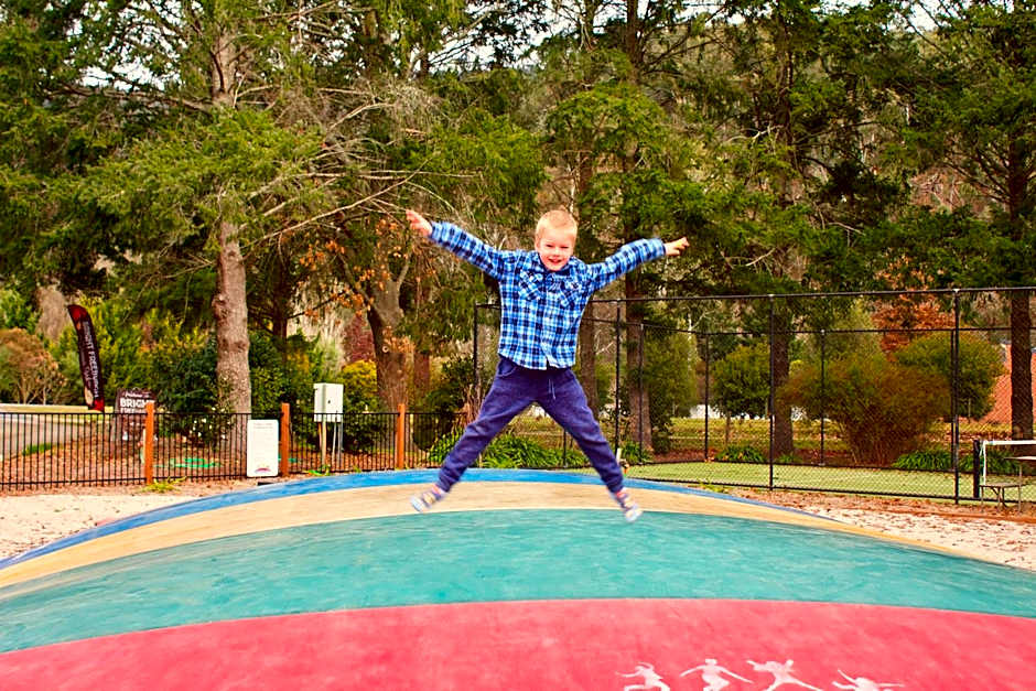 Discovery Parks - Bright