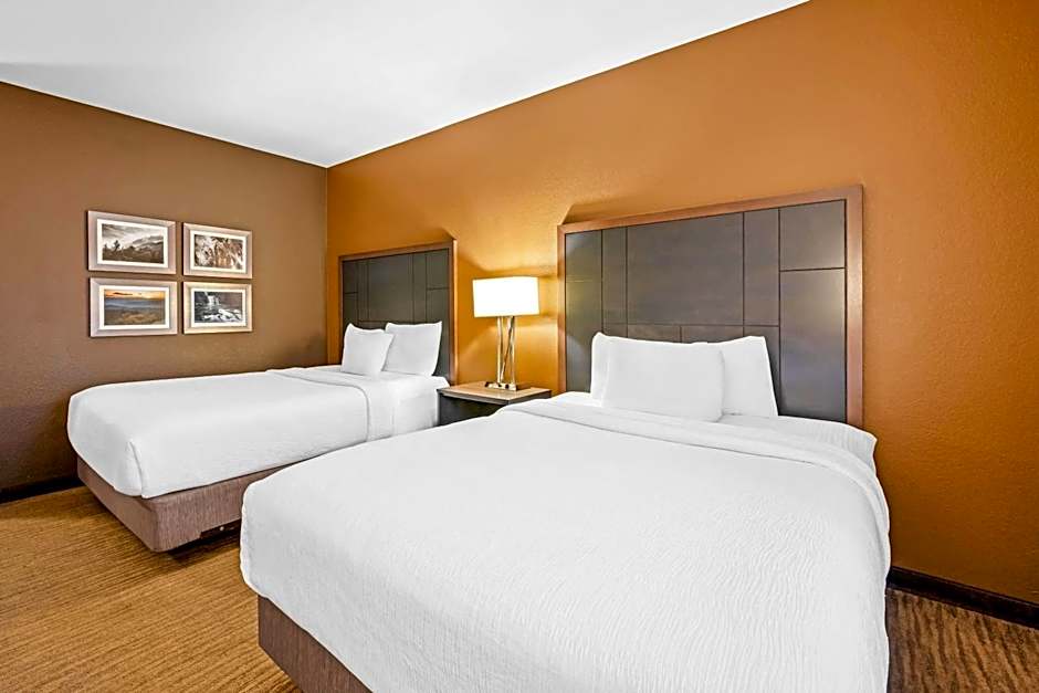 La Quinta Inn & Suites by Wyndham Boone University