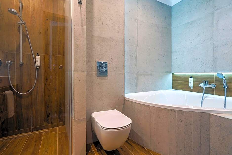 Tulip Hotels - Wroclaw Patio