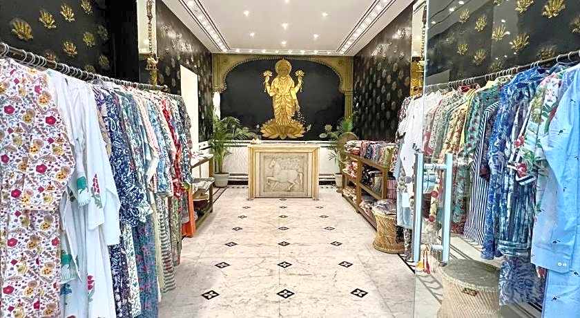 Jagat Niwas Palace Hotel