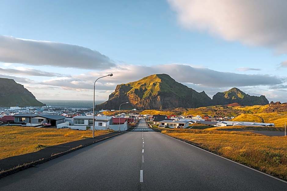 Westman Islands Inn