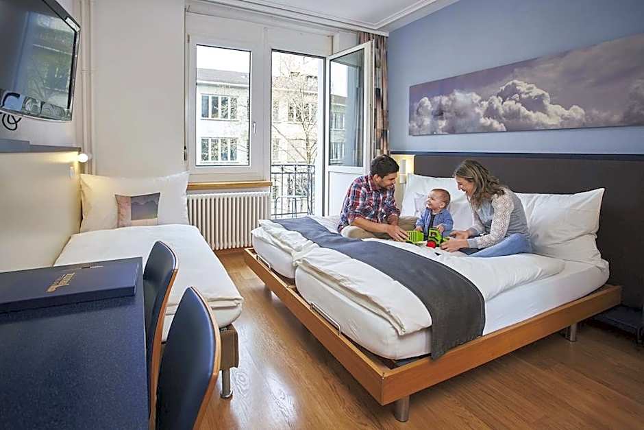 Hotel Bristol