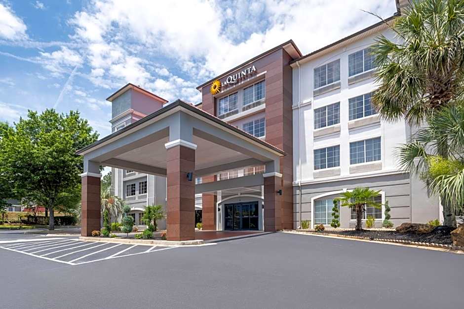 La Quinta Inn & Suites by Wyndham Atlanta Stockbridge