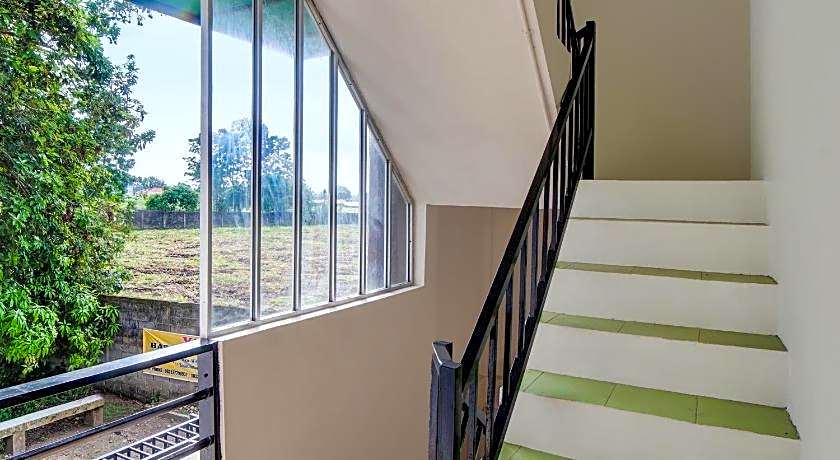 Hotel O Vania Guest HouseNearRSUP H Adam Malik