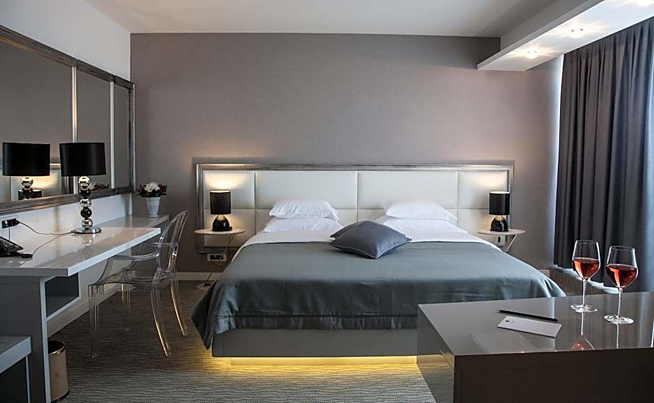 Hotel Aurel