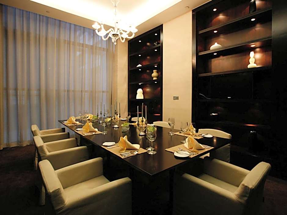 Howard Johnson Parkland Hotel Dalian