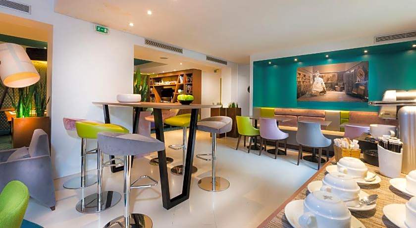 Hotel Acanthe - Boulogne Billancourt