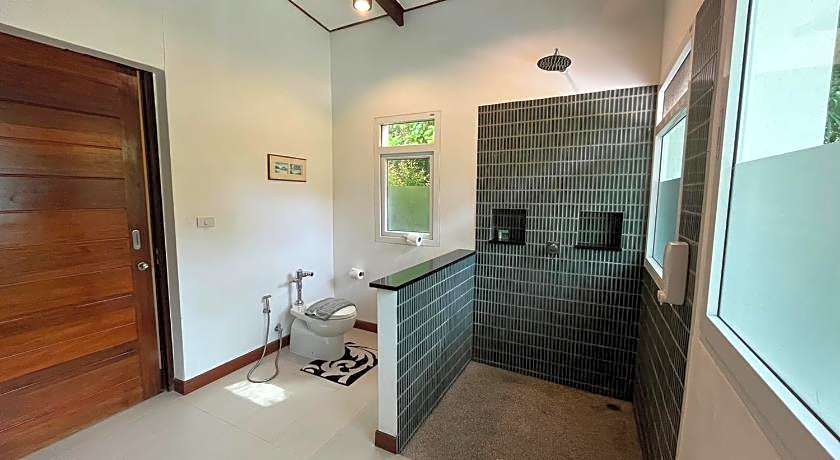 Krabi Beach House ( SHA Plus)