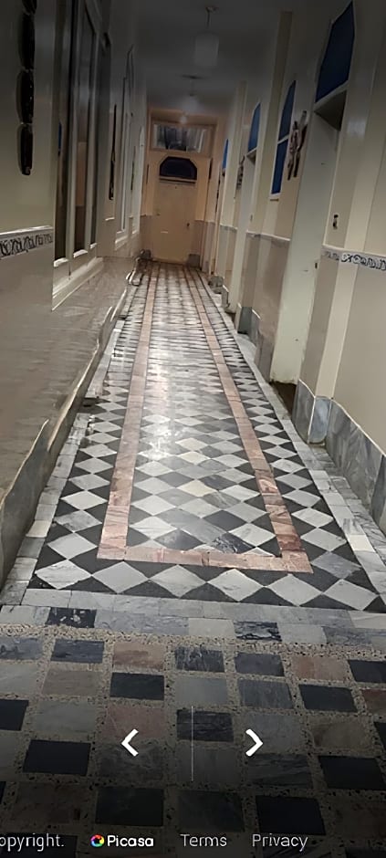 Park Continental Hotel & Restaurant