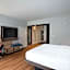 Tru by Hilton Knoxville North I 75