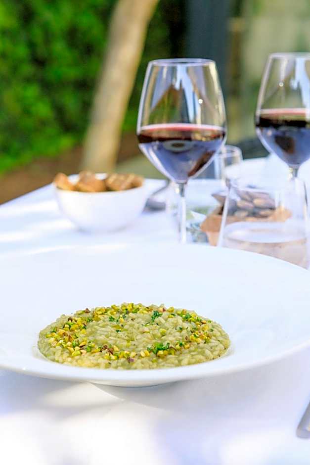 Domìa Boutique Hotel e Cucina