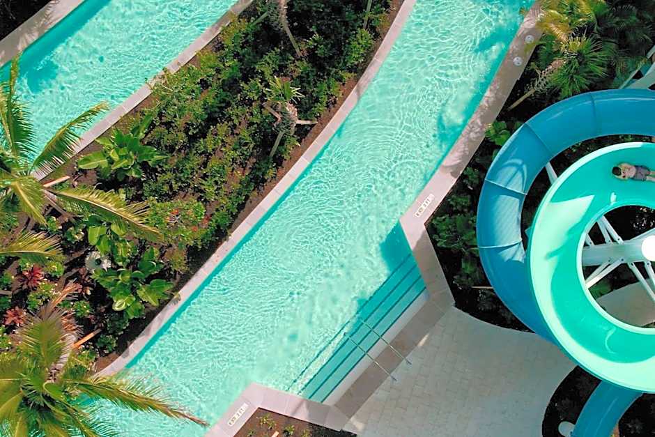 The Ritz-Carlton Naples, Tiburón