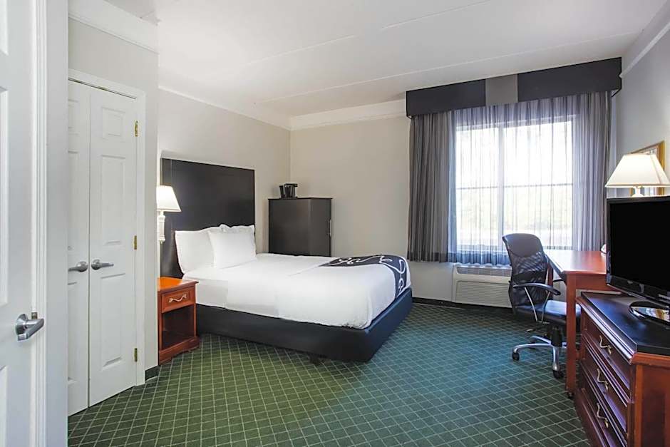 La Quinta Inn & Suites by Wyndham Melbourne Viera