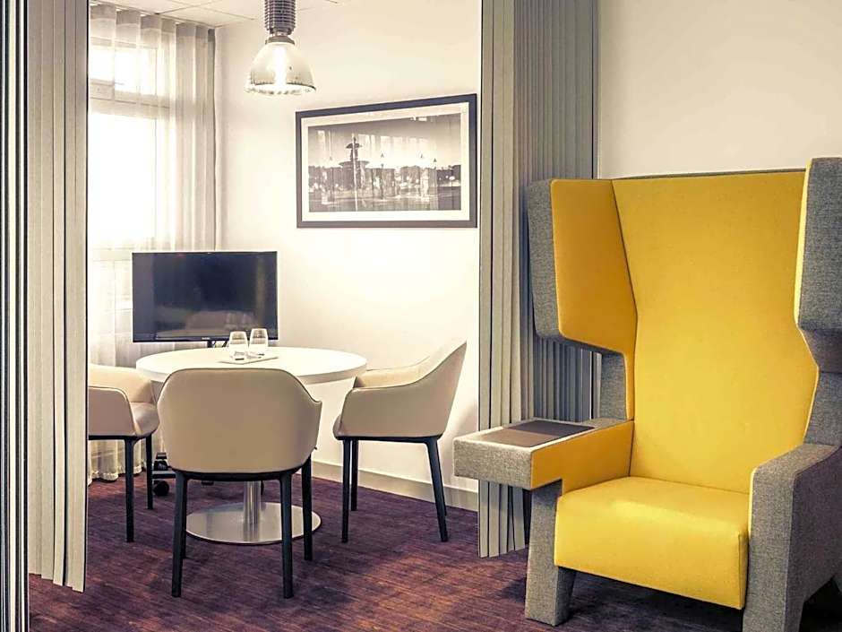 Mercure Paris Massy Gare TGV