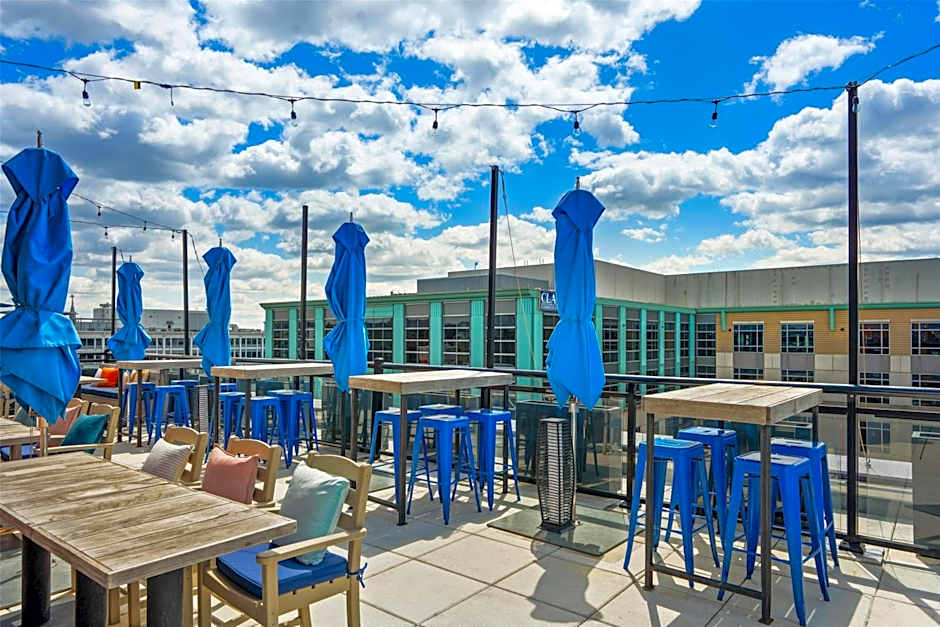 Motto by Hilton Washington DC City Center