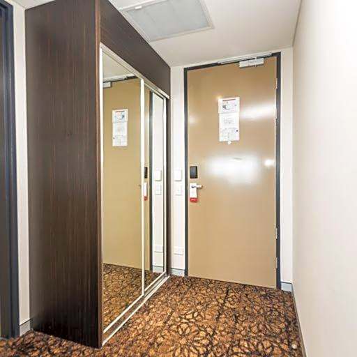 Calamvale Hotel Suites and Conference Centre