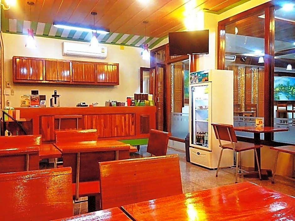 Riverfront Hotel Mukdahan