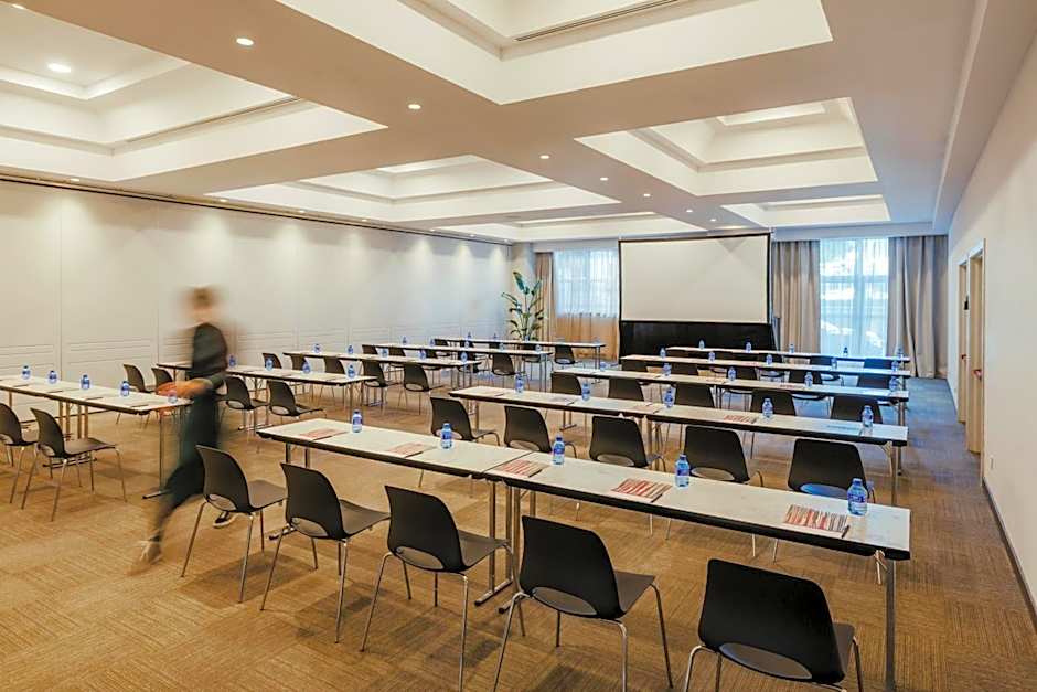 Rafaelhoteles Atocha