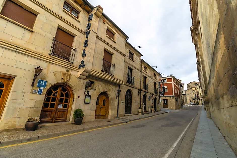 Hotel Santo Domingo de Silos