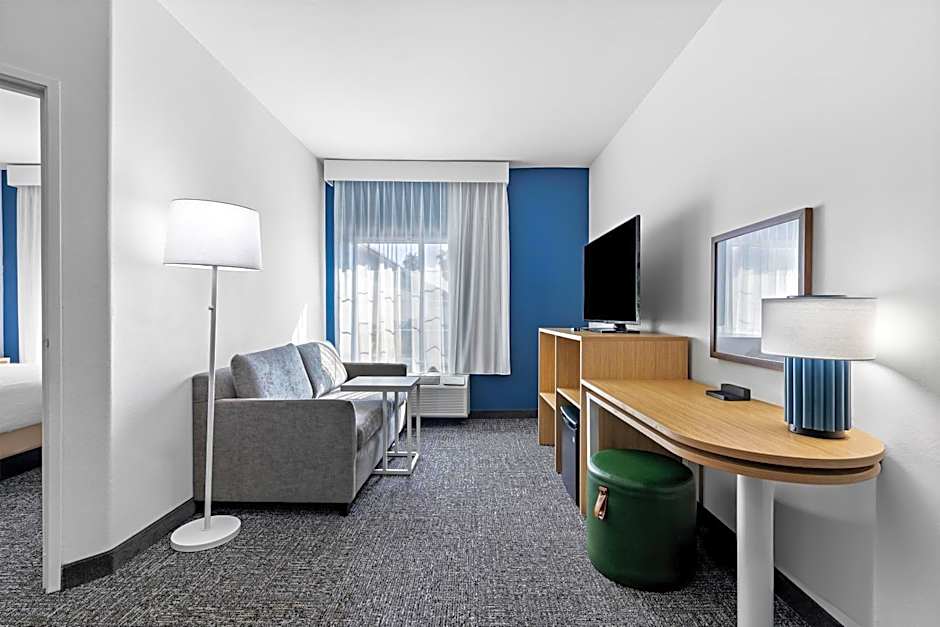 Spark by Hilton Redlands