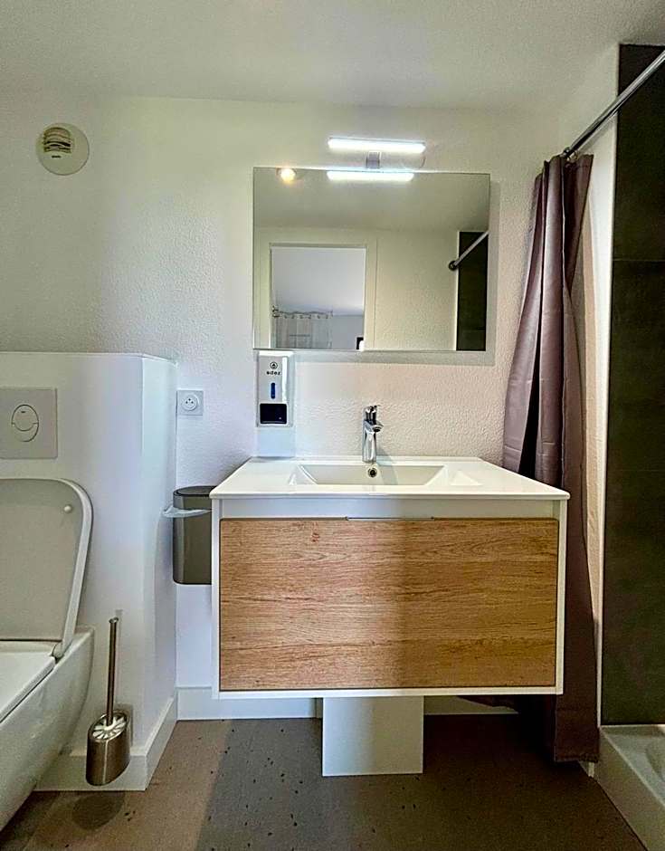 Halte Hotel