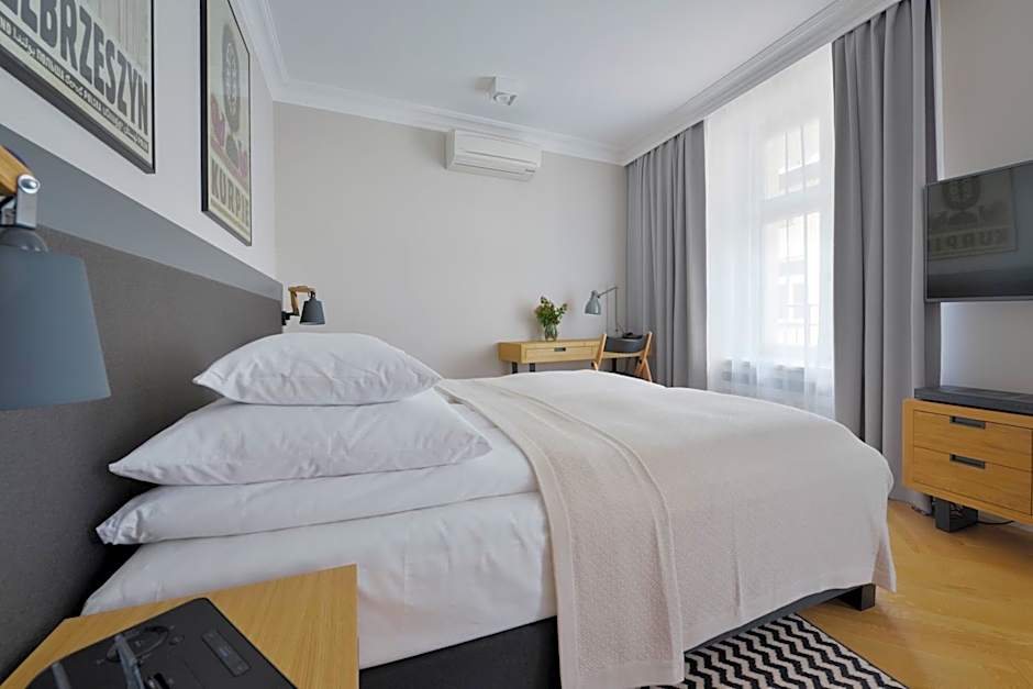 STRADONIA Serviced Apartments