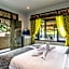 Huts Rock Ubud 