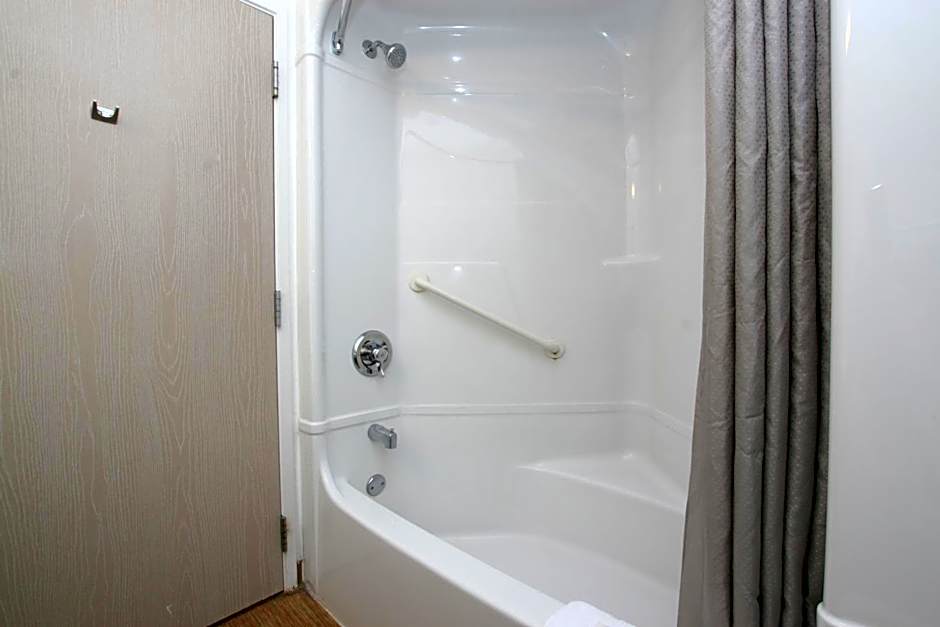 Motel 6-Colchester, VT - Burlington