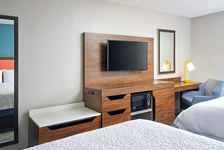 Room with Two Queen Beds - Non-Smoking