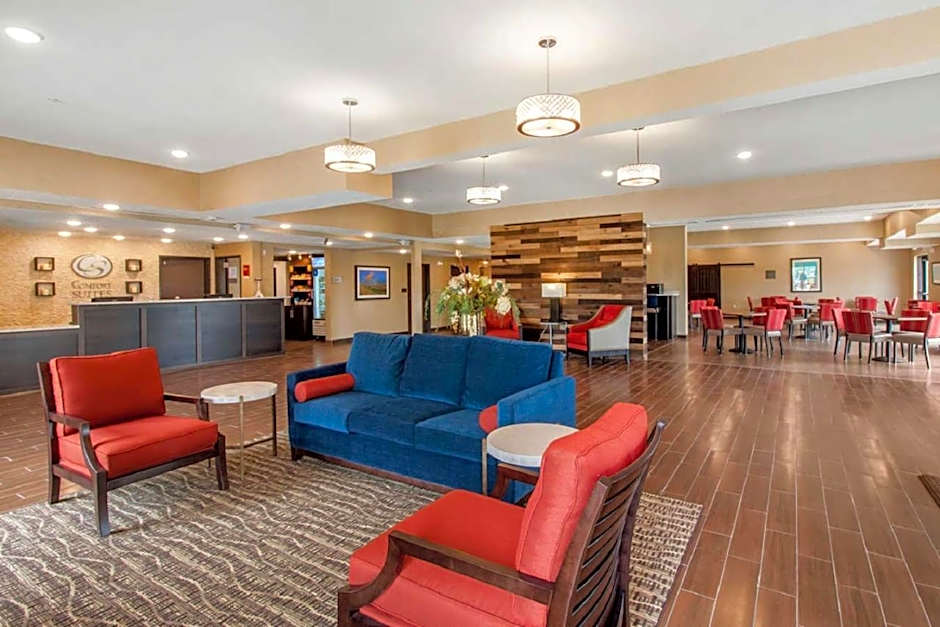 Comfort Suites La Vista