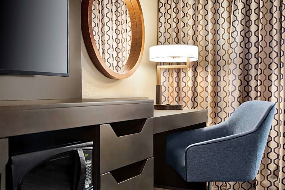 Hampton Inn By Hilton Suites Kansas City Downtown Crossroads