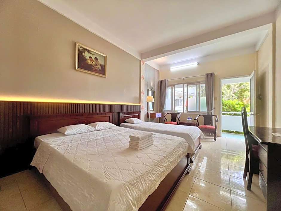 Lam Son Hotel