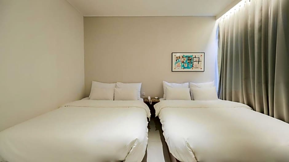 Anook Hotel Wolgot