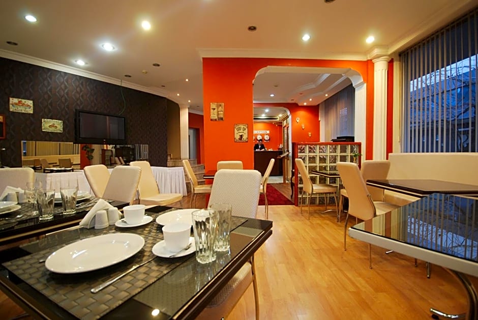 Mini Hotel