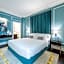 Glimpse Hotel