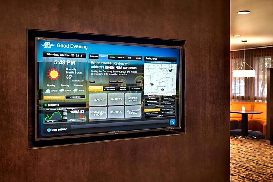 Courtyard by Marriott Kansas City Shawnee