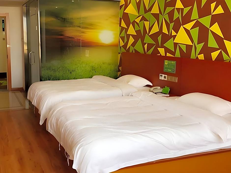 Vatica Hotel Fuyang Linquan Tenghui International City Branch