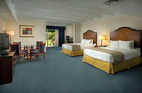 2 Queen Beds, Nonsmoking, Accessible