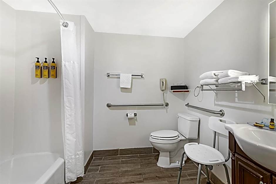Best Western Plus Brunswick Bath
