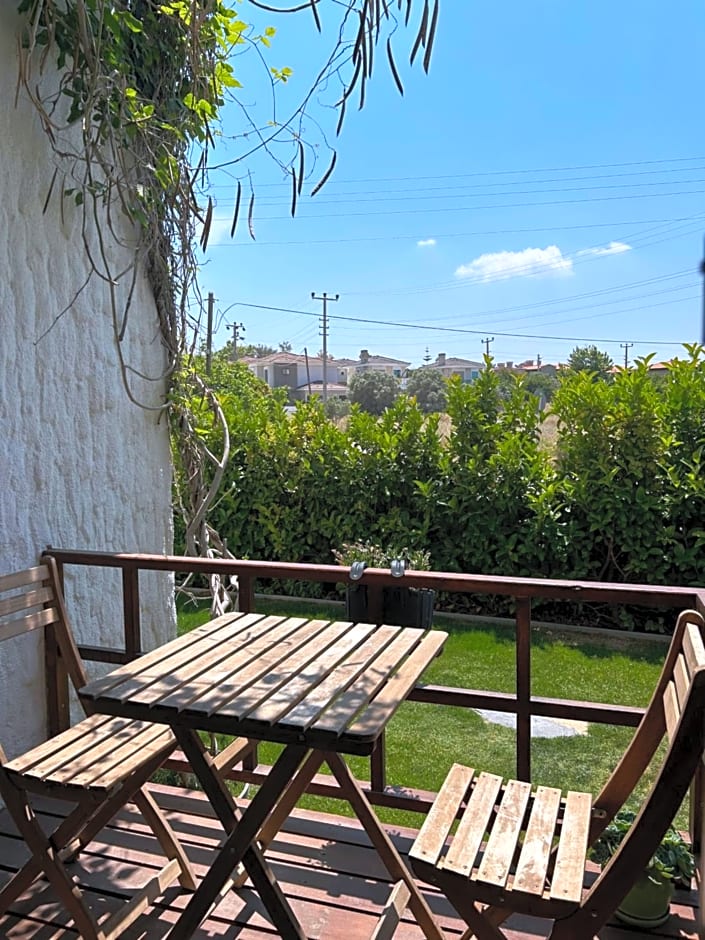 Pupa Alaçatı Butik Otel